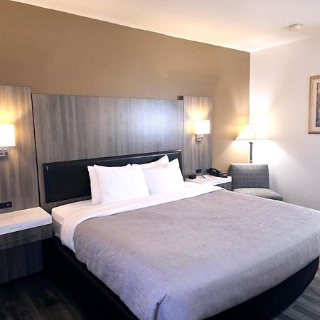 Quality Inn & Suites Longview Kelso מראה חיצוני תמונה
