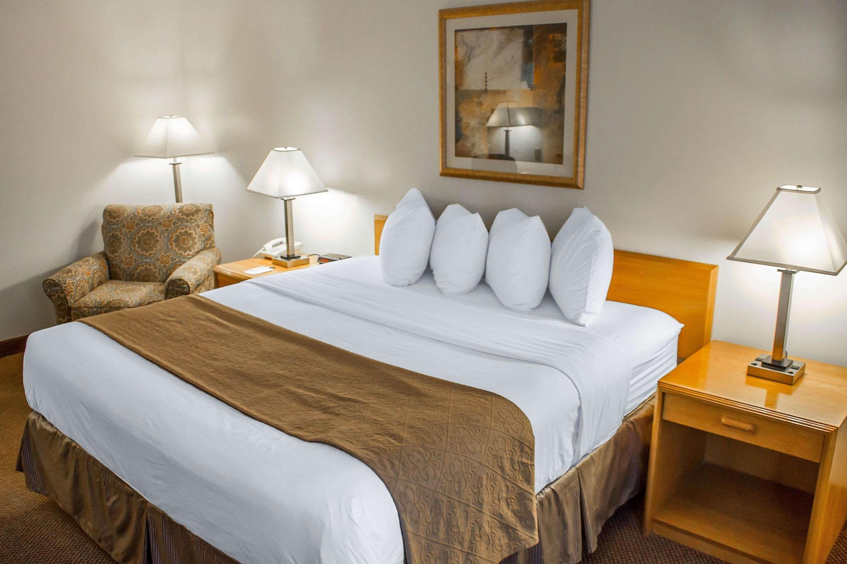 Quality Inn & Suites Longview Kelso מראה חיצוני תמונה