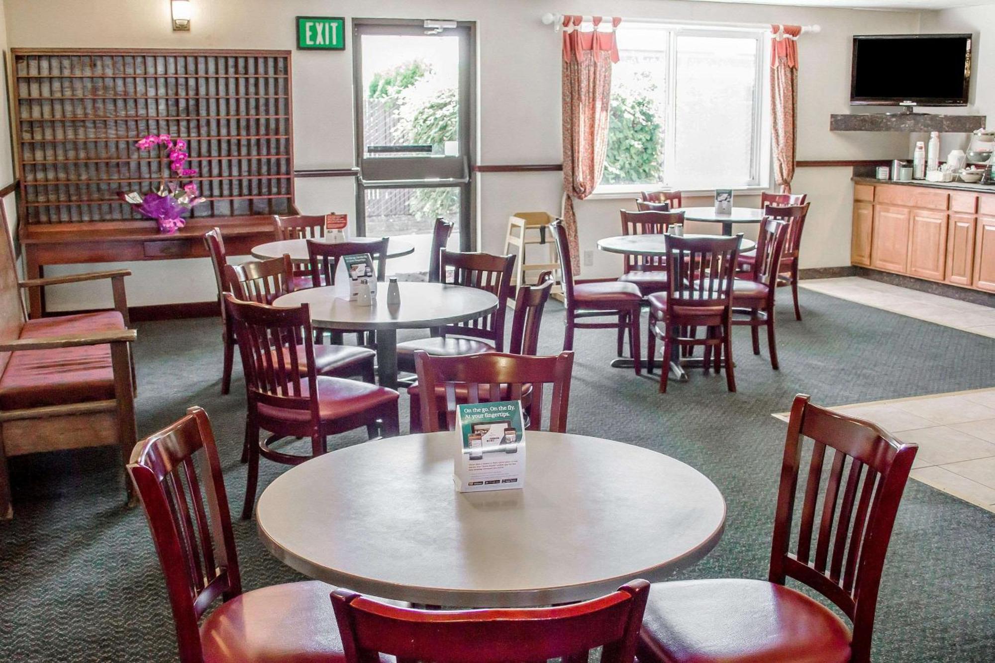 Quality Inn & Suites Longview Kelso מראה חיצוני תמונה