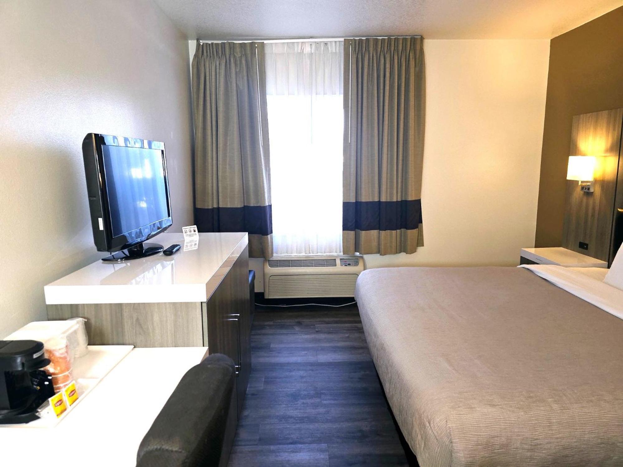 Quality Inn & Suites Longview Kelso מראה חיצוני תמונה